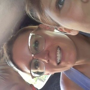 Meet your Posher, Catherine